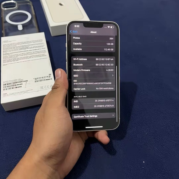 iPhone13 - Picture 8 of 10